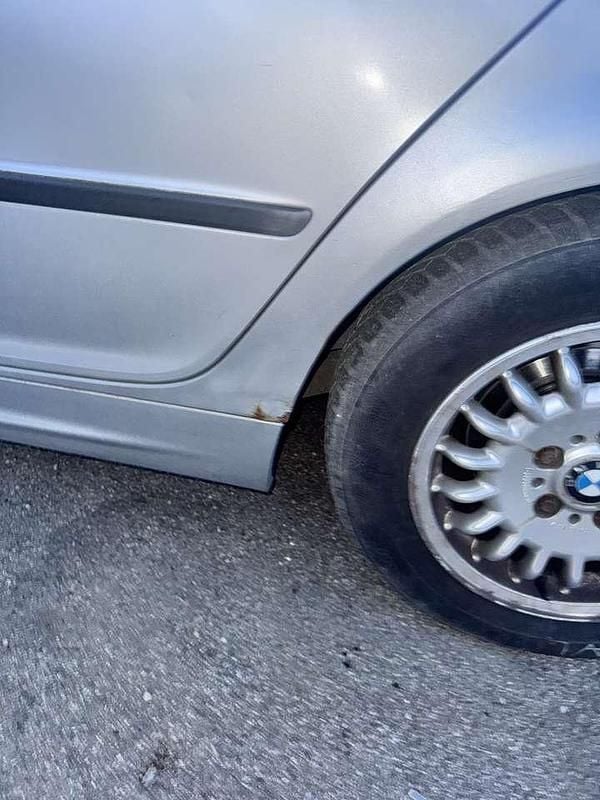 Gebraucht BMW 318 118 PS (86 kW) 1998 Limousine