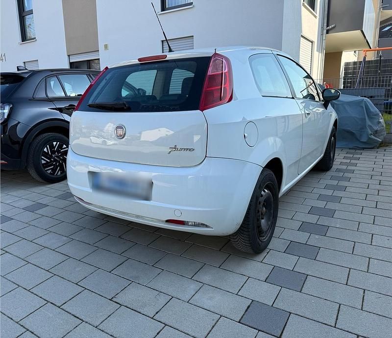 Gebraucht Fiat Punto 77 PS (56 kW) 2009 Weiß Kleinwagen