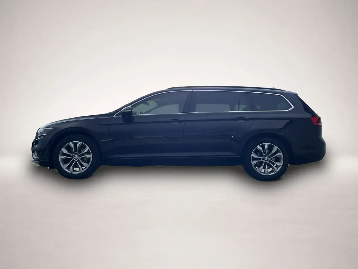 Gebraucht VW Passat Business 200 PS (147 kW) 2022 Kombi