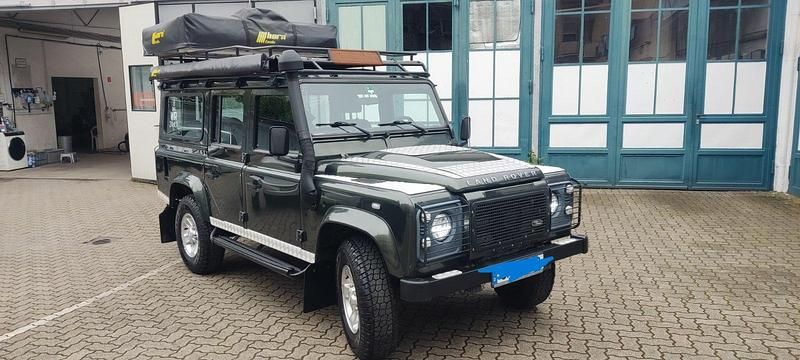 Gebraucht Land Rover Defender 122 PS (89 kW) 2007 Grün Kombi