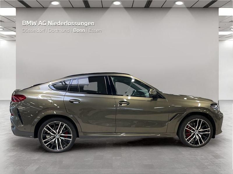 Gebraucht BMW X6 M Sport 333 PS (244 kW) 2022 Grün SUV