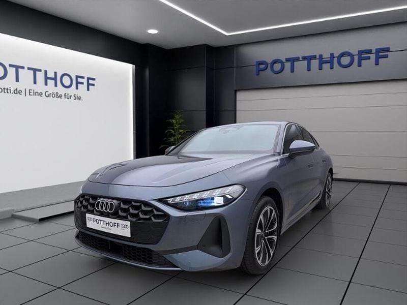 Horizontblau metallic Gebraucht 2025 Audi A5 Ambiente Coupé | 57.950 € (Superpreis) - Bild 1/4