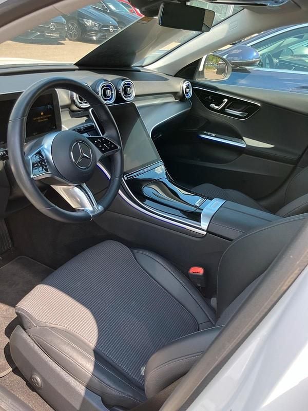 Gebraucht Mercedes C200 2024 Weiß Kombi