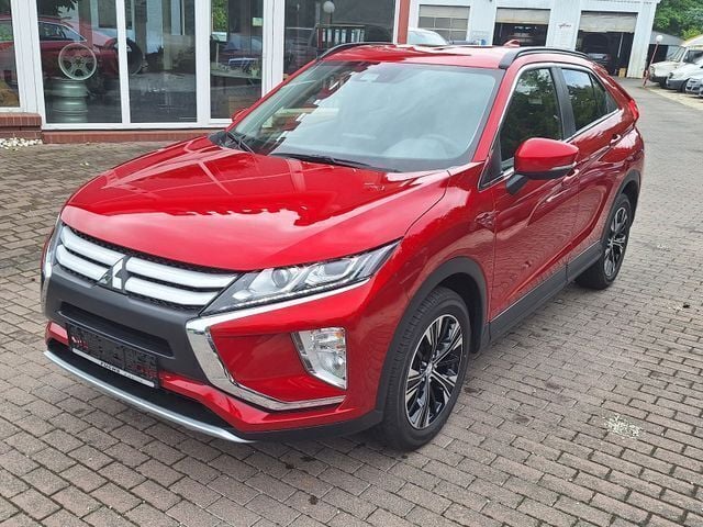 Rot Gebraucht 2019 Mitsubishi Eclipse Cross Diamant Edition SUV | 17.999 € (Superpreis) - Bild 1/4