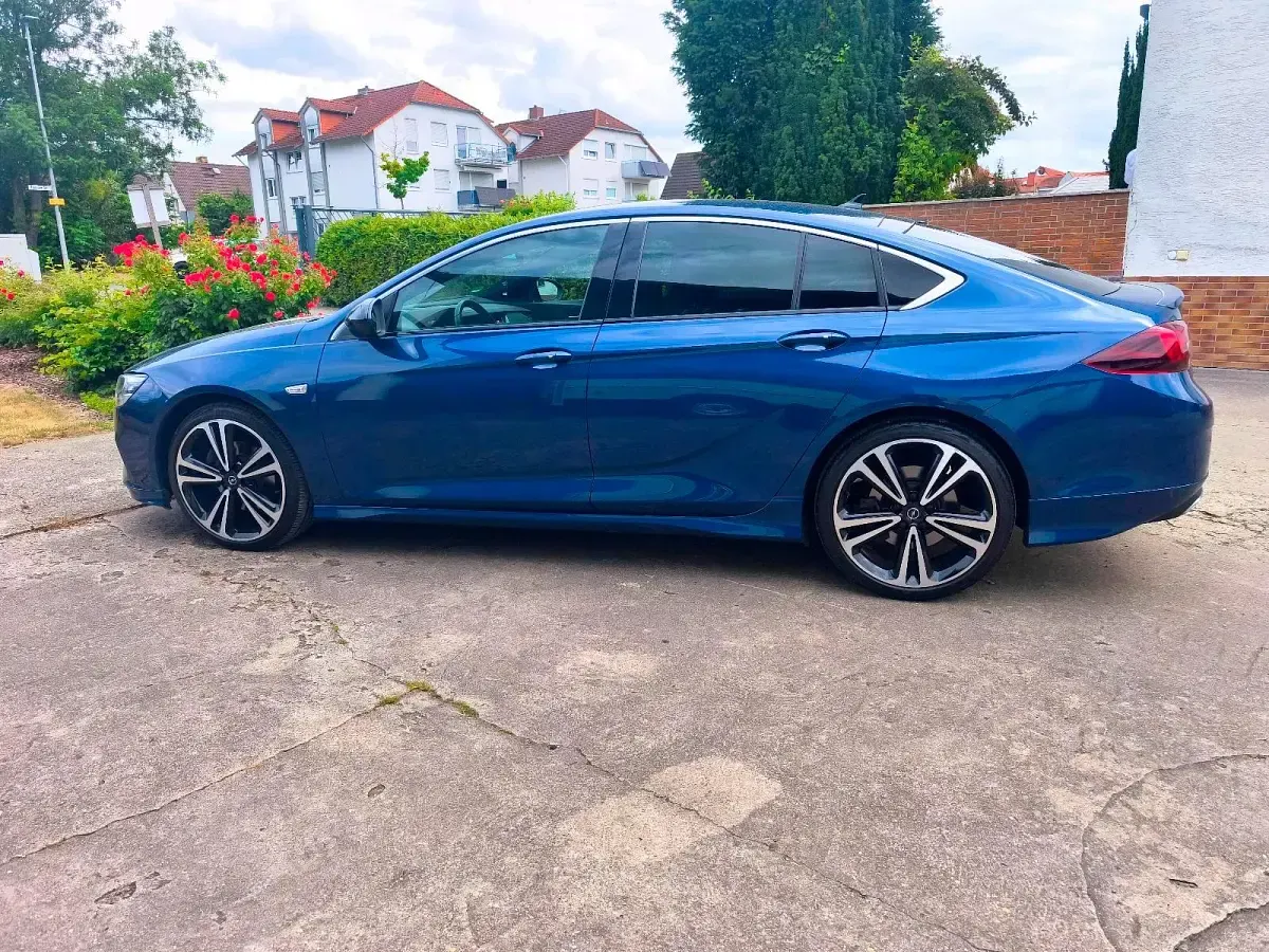 Gebraucht Opel Insignia GS Line 200 PS (147 kW) 2020 Blau Limousine
