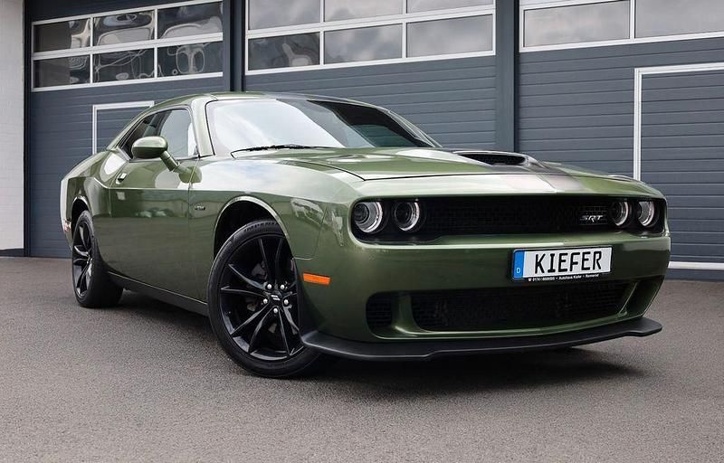 Grün Gebraucht 2018 Dodge Challenger Coupé | 25.900 € (Fairer Preis) - Bild 1/4