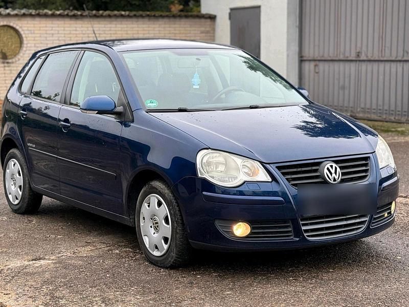 Blau Gebraucht 2008 VW Polo United Limousine | 1.350 € (Superpreis) - Bild 1/4