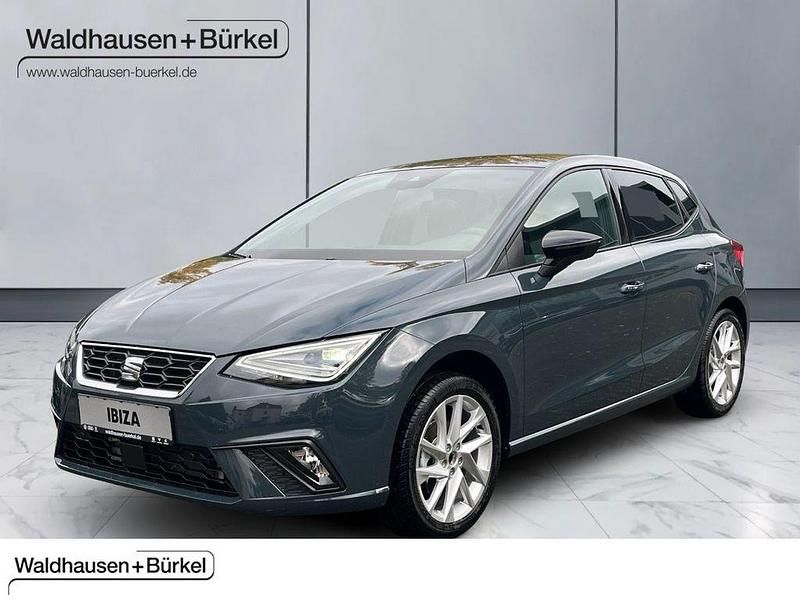 Blau Neu 2025 Seat Ibiza FR Limousine | 23.599 € (Fairer Preis) - Bild 1/4