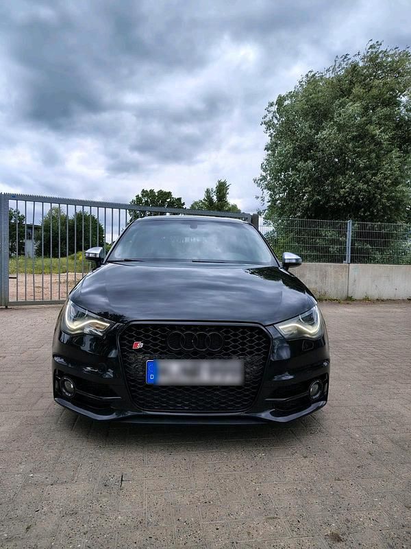 Gebraucht Audi A1 S-Line 190 PS (139 kW) 2011 Schwarz Kleinwagen
