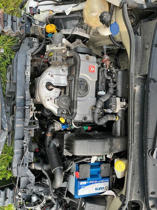 Gebraucht Citroën C2 VTR Sport 74 PS (54 kW) 2004 Schwarz Kleinwagen