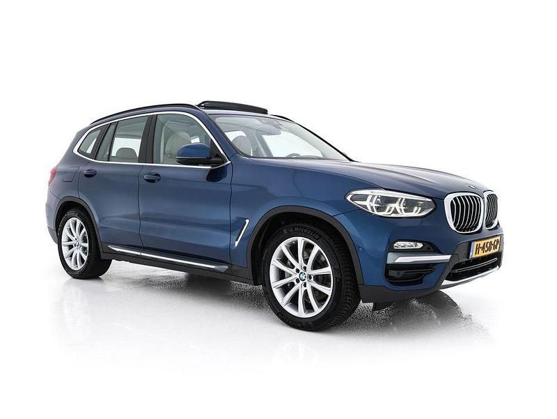 Blau Gebraucht 2018 BMW X3 Executive SUV | 22.945 € (Teuer) - Bild 1/4