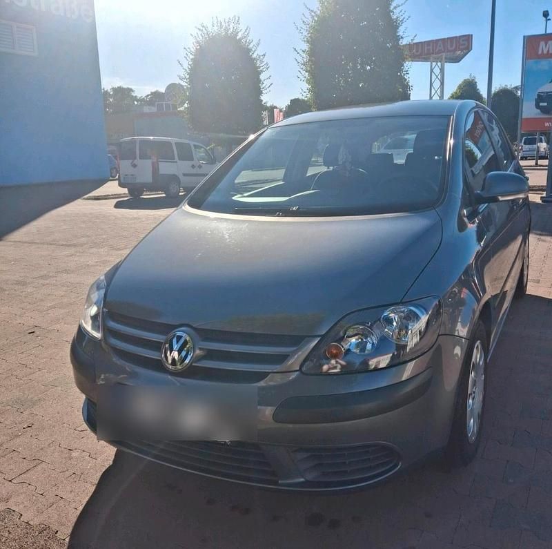 Grau Gebraucht 2006 VW Golf V Kombi | 2.000 € (Guter Preis) - Bild 1/4