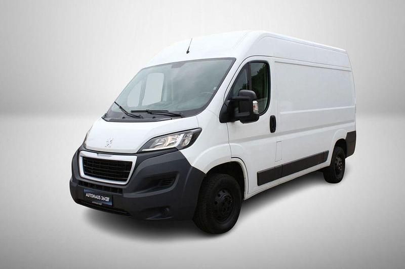 Gebraucht Peugeot Boxer Avantage 131 PS (96 kW) 2017 Weiß Van