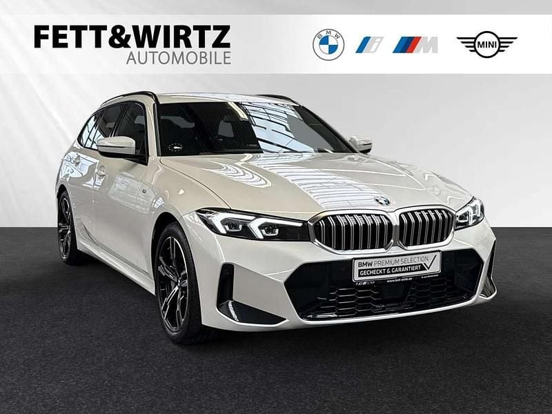 Mineralweiss metallic Gebraucht 2024 BMW 330 Efficient Dynamics Kombi | 37.990 € (Superpreis) - Bild 1/3
