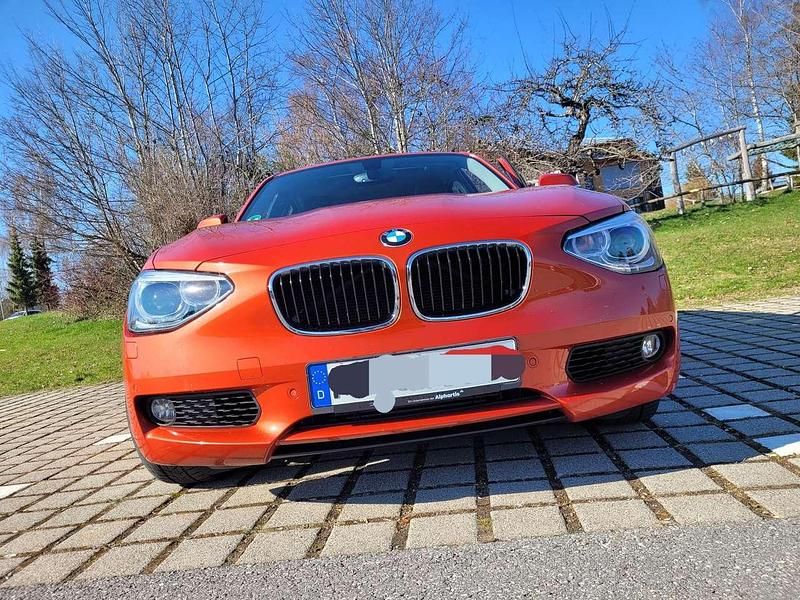 Gebraucht BMW 120 184 PS (135 kW) 2013 Orange Kleinwagen