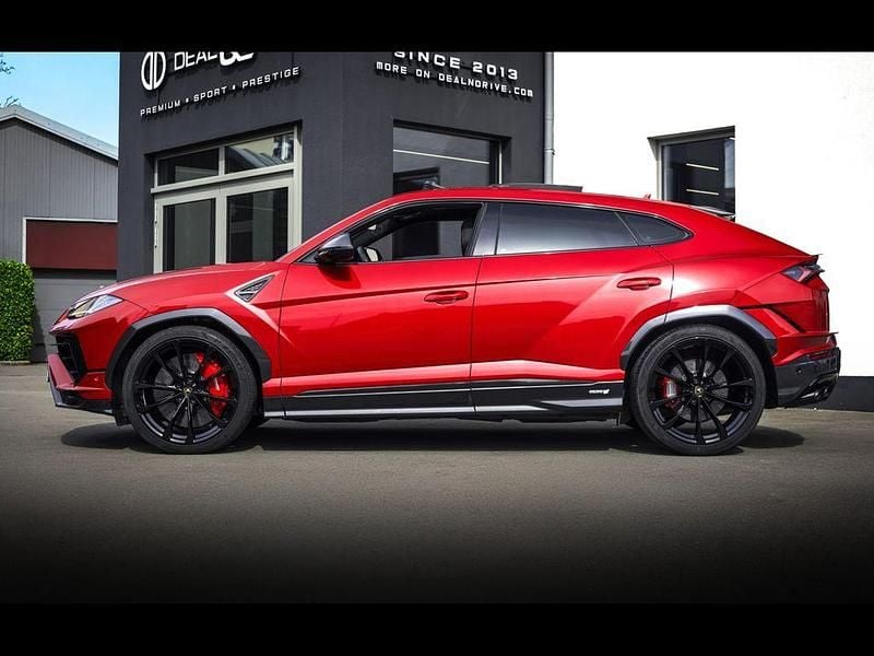Gebraucht Lamborghini Urus 666 PS (489 kW) 2023 Rot SUV