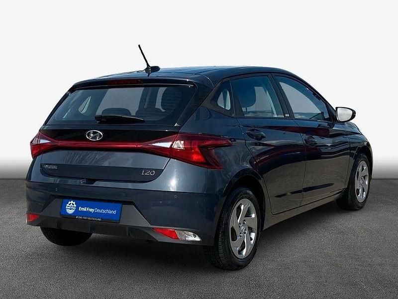 Gebraucht Hyundai i20 Select 84 PS (61 kW) 2021 Aurora grey Kleinwagen