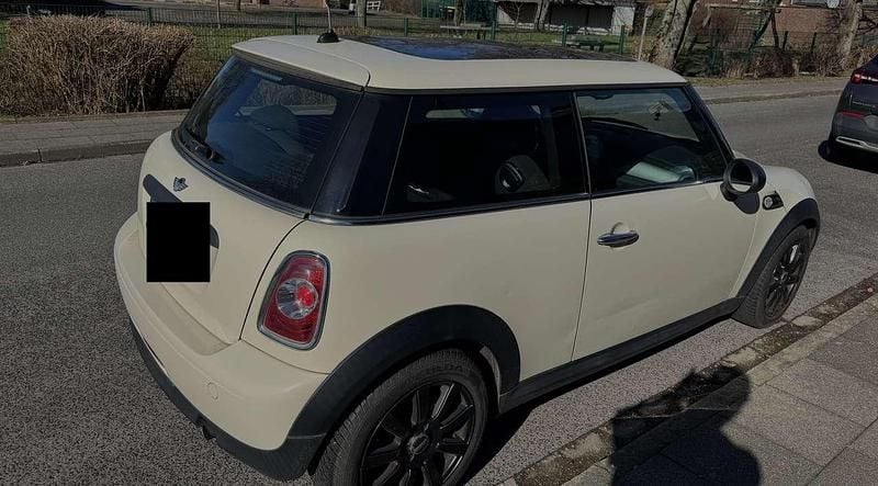 Second-hand Mini ONE 98 CP (72 kW) 2011 Bej Hatchback