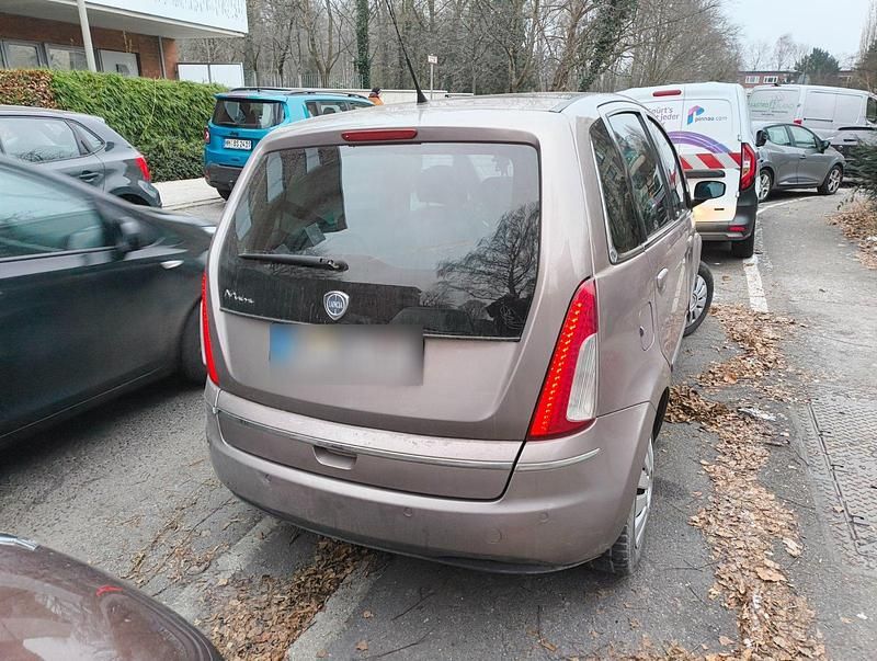 Gebraucht Lancia Musa 95 PS (69 kW) 2008 Van / Kleinbus