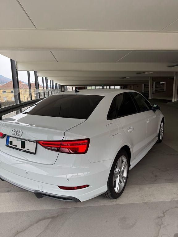 Gebraucht Audi A3 S-Line 116 PS (85 kW) 2019 Weiß Limousine