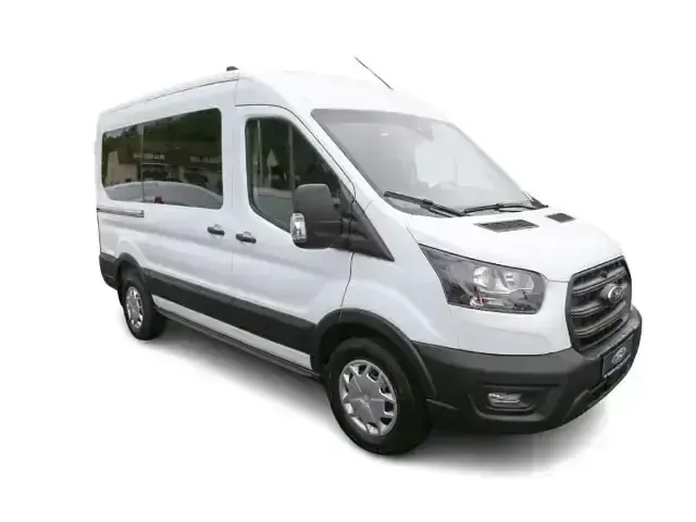 Gebraucht Ford Transit Trend 150 PS (110 kW) 2022 Weiss Kombi