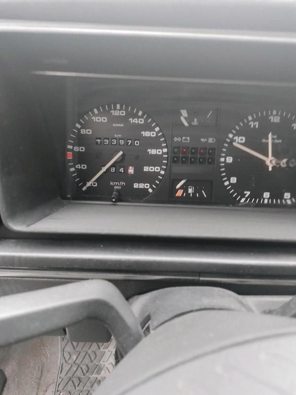 Second-hand VW Jetta 1986 Alb Berlinǎ