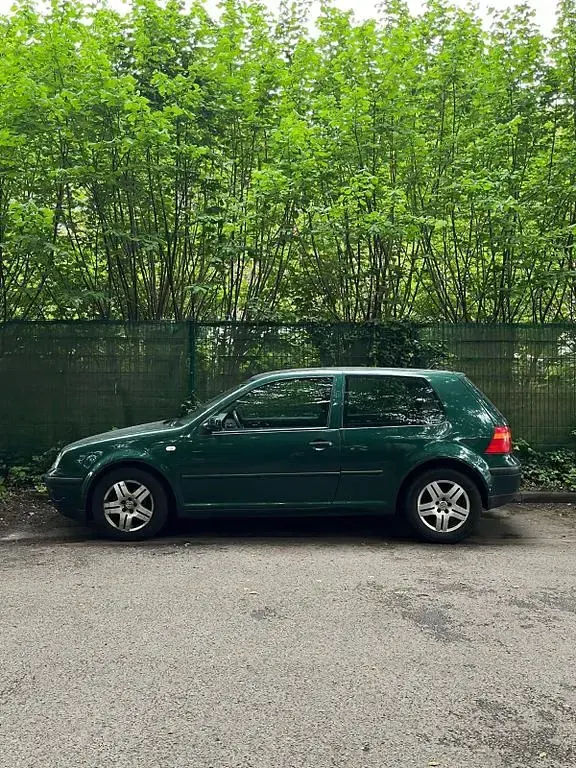 Gebraucht VW Golf III Basis 75 PS (55 kW) 1999 Grün Limousine