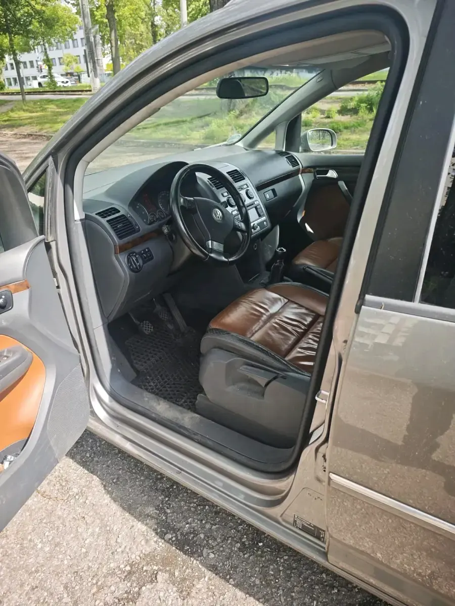 Gebraucht VW Touran 170 PS (125 kW) 2008 Van / Kleinbus