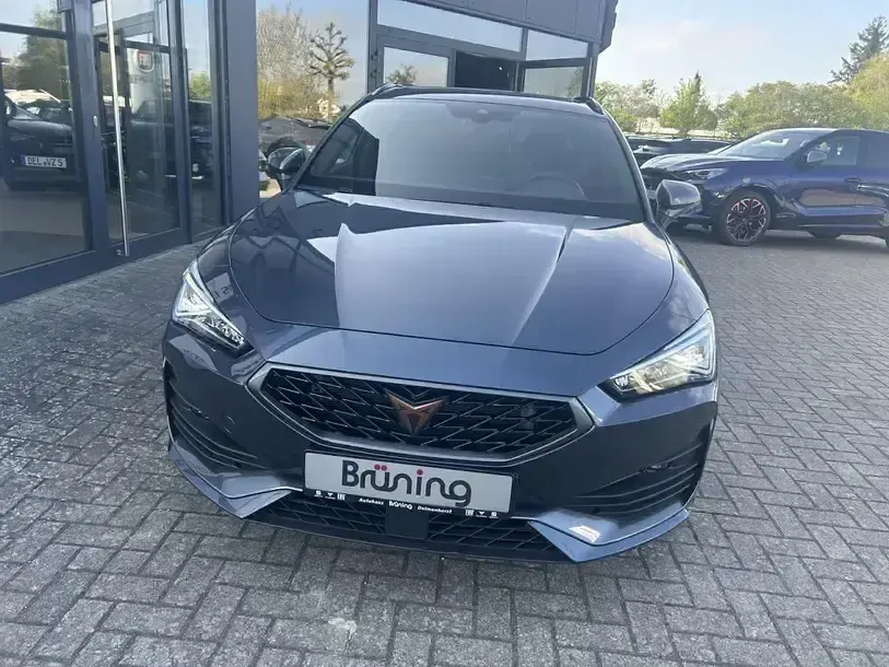 Second-hand Cupra Leon 150 CP (110 kW) 2023 Gri Berlinǎ