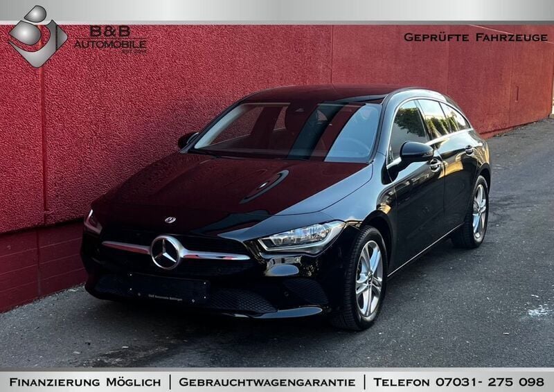 Schwarz Gebraucht 2023 Mercedes CLA180 Limousine | 24.950 € (Superpreis) - Bild 1/4