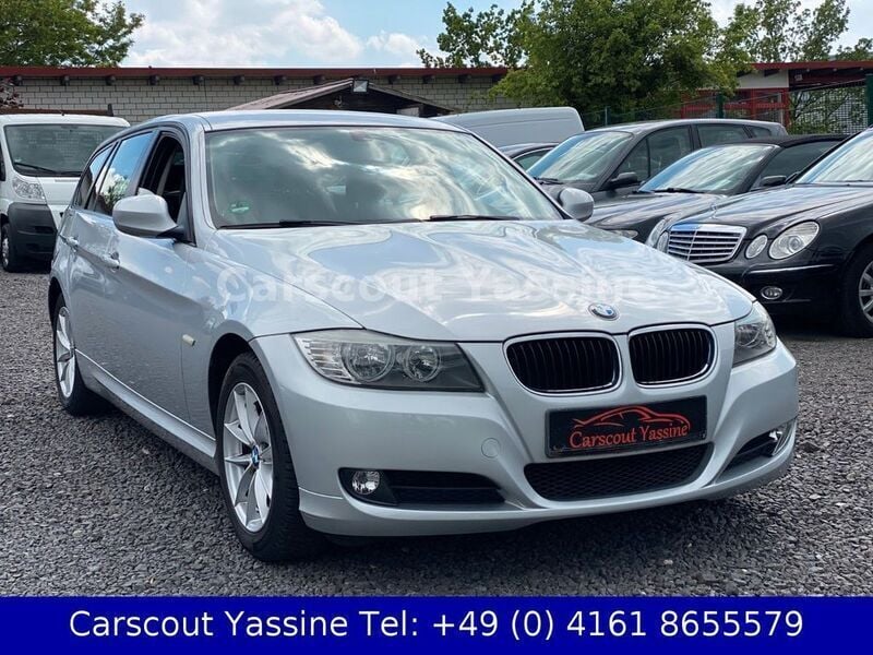 Silber metallic Gebraucht 2010 BMW 318 Kombi | 2.300 € (Superpreis) - Bild 1/4