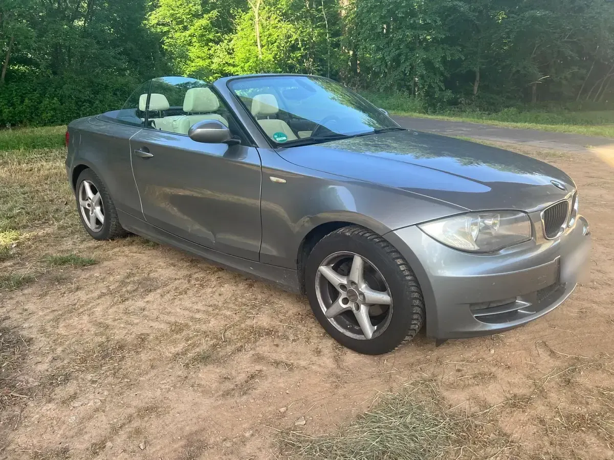 Gebraucht BMW 118 Cabriolet 143 PS (105 kW) 2009 Grau Cabrio