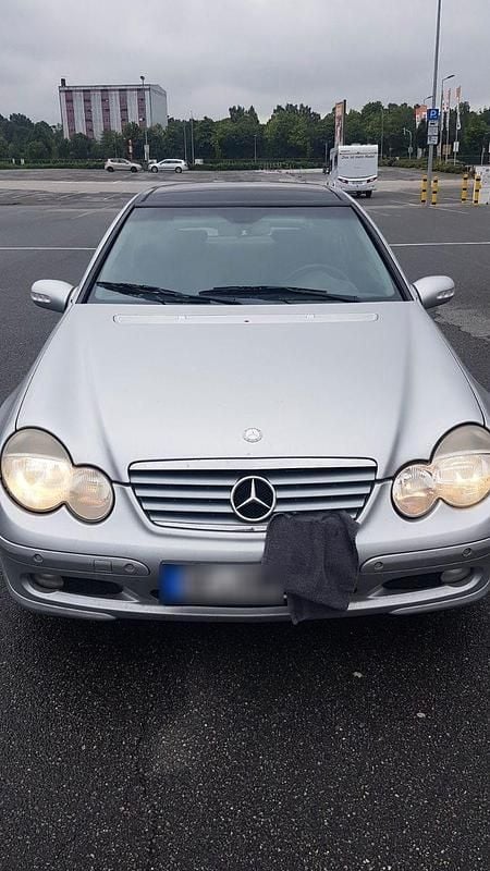Gebraucht Mercedes CL200 163 PS (119 kW) 2001 Silber Coupé
