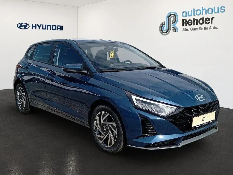 Neu Hyundai i20 Trend 90 PS (66 kW) 2026 Blau Kleinwagen