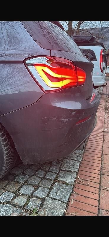 Gebraucht BMW 118 136 PS (100 kW) 2016 Grau Kleinwagen
