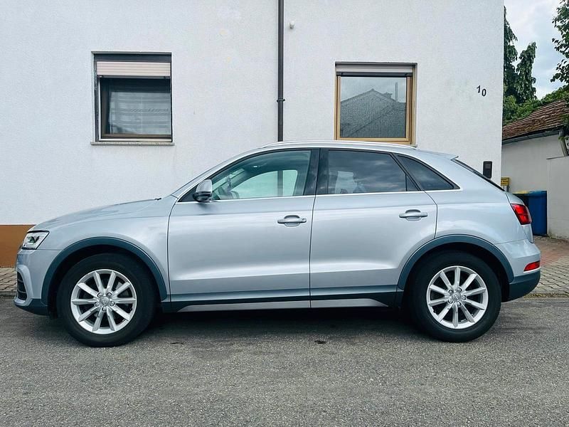 Gebraucht Audi Q3 Design 150 PS (110 kW) 2016 Grau SUV