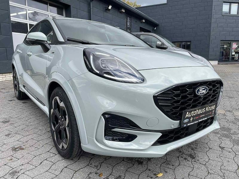 Grau Neu 2025 Ford Puma ST-Line X SUV | 30.500 € (Fairer Preis) - Bild 1/4
