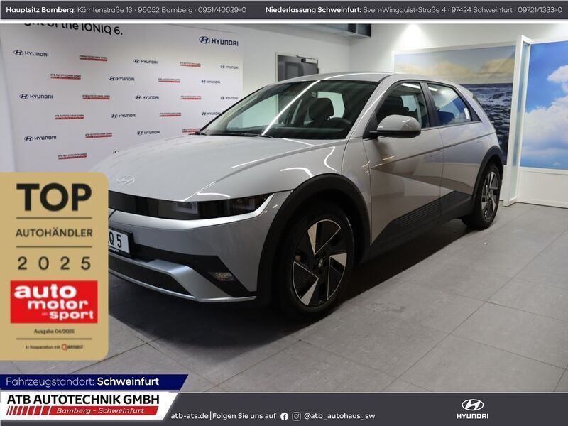 Met (grau Gebraucht 2024 Hyundai Ioniq 5 Dynamiq SUV | 42.590 € (Etwas zu teuer) - Bild 1/4