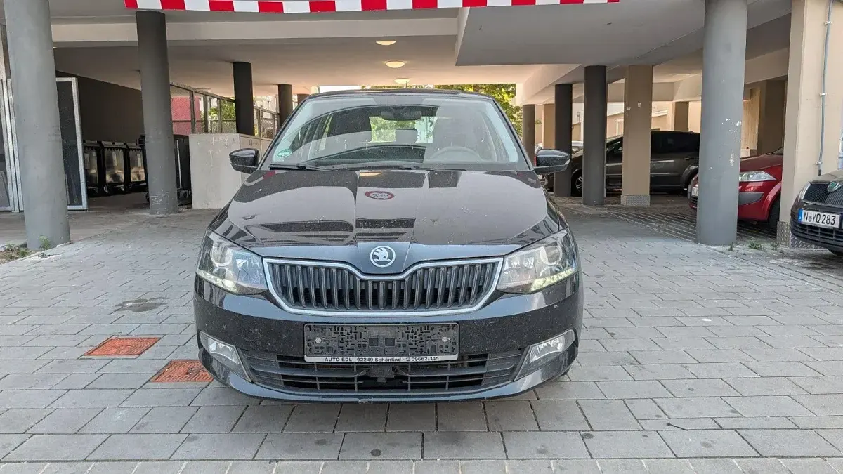 Gebraucht Skoda Fabia Ambition 75 PS (55 kW) 2015 Schwarz Kombi
