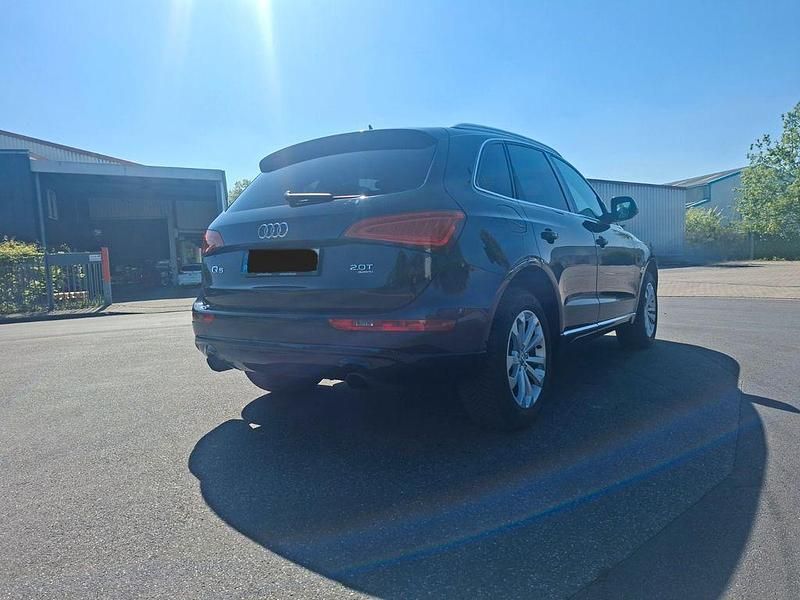 Second-hand Audi Q5 Sport 224 CP (164 kW) 2014 Negru SUV