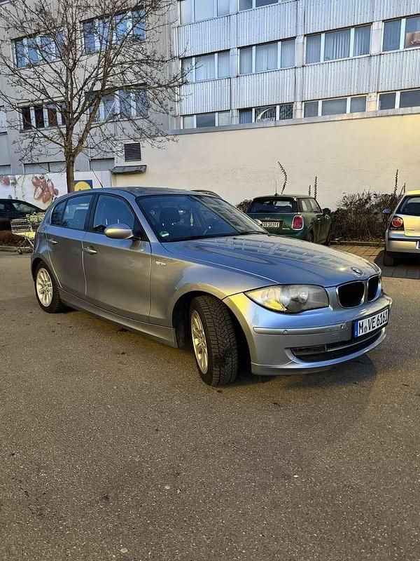 Gebraucht BMW 116 122 PS (89 kW) 2009 Kleinwagen