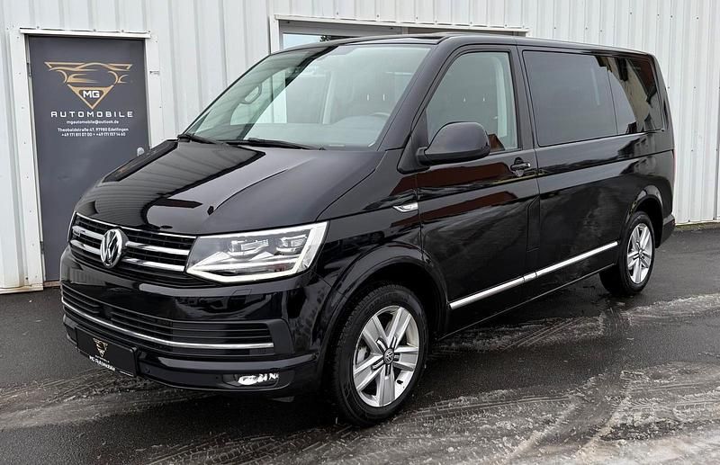 Schwarz Gebraucht 2017 VW Multivan Van | 29.899 € (Superpreis) - Bild 1/4