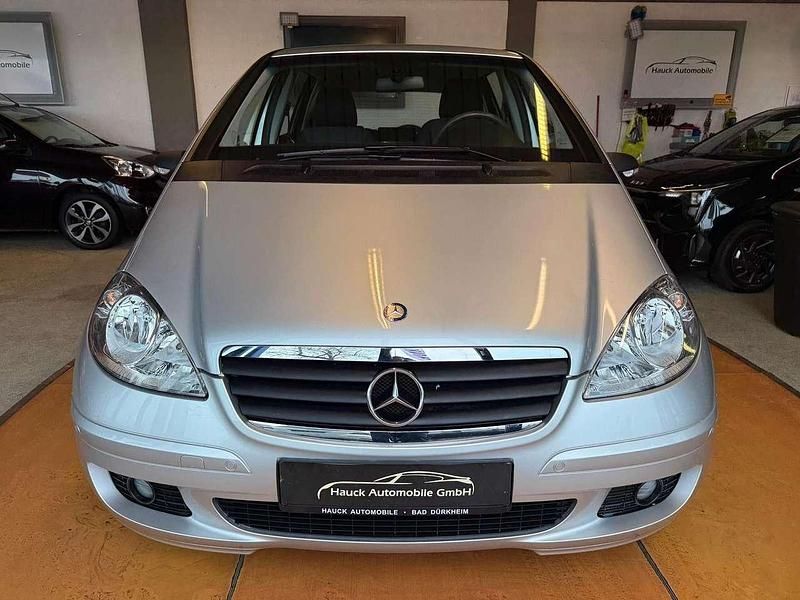 Gebraucht Mercedes A150 95 PS (69 kW) 2006 Silber Limousine