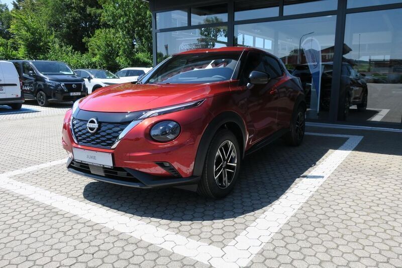 Gebraucht Nissan Juke N-Connecta 143 PS (105 kW) 2025 Fuji sunset red SUV