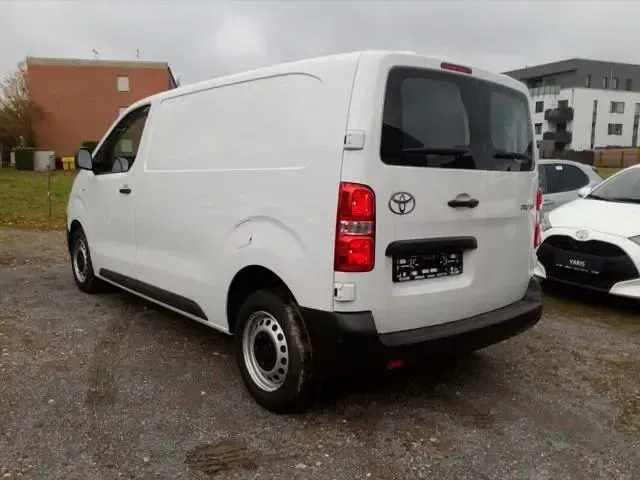 Neu Toyota Proace 144 PS (105 kW) 2026 Weiß Van / Kleinbus
