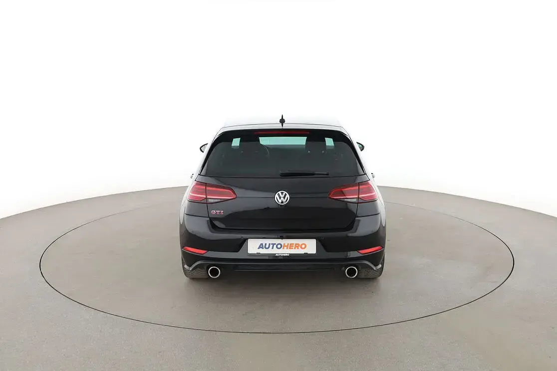 Gebraucht VW Golf VII GTI 2019 Schwarz Limousine