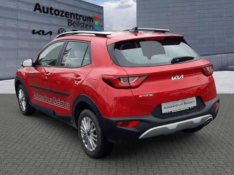 Gebraucht Kia Stonic Vision 101 PS (74 kW) 2024 Rot SUV