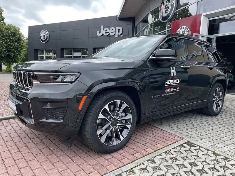 Gebraucht Jeep Grand Cherokee Overland 381 PS (280 kW) 2023 Rocky mountain SUV