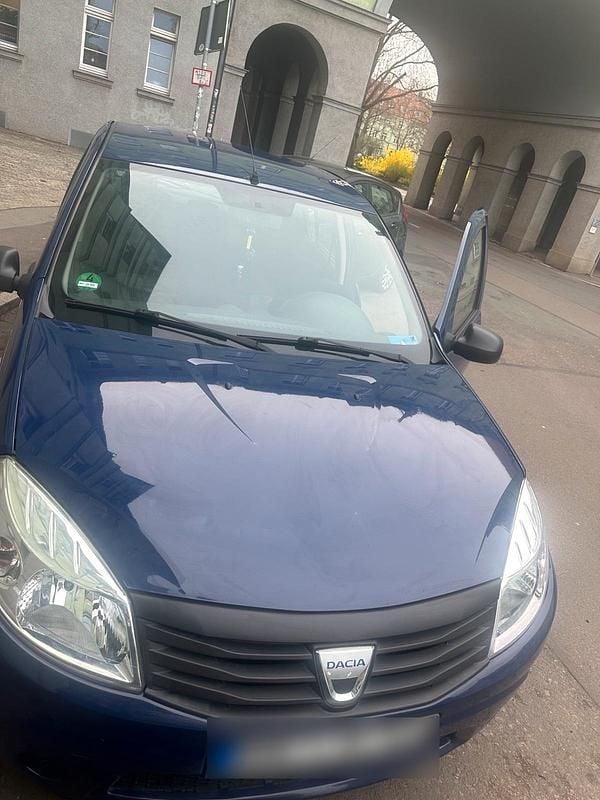 Gebraucht Dacia Sandero 73 PS (53 kW) 2009 Blau Limousine