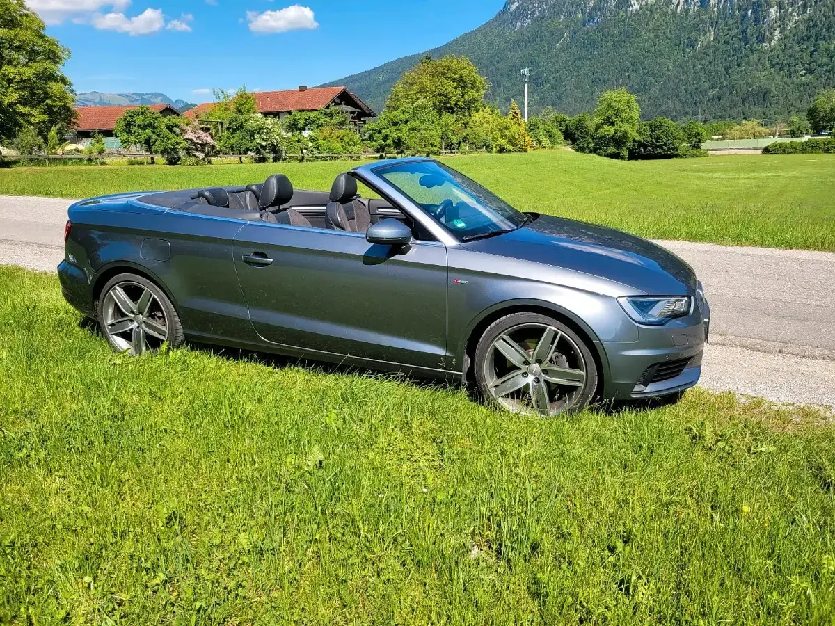 Gebraucht Audi A3 Cabriolet 184 PS (135 kW) 2014 Grau Cabrio